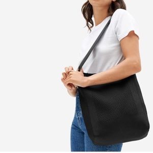 Everlane Do It All Tote Black